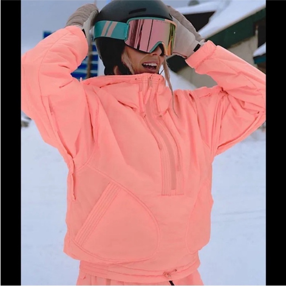 Free People Dew Point Ski Snow Parka Size Small NWT
